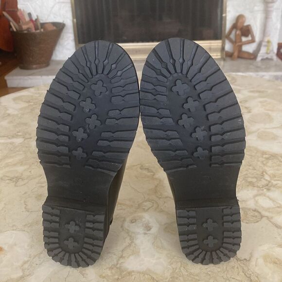 Seven7 Tassel Faux Leather Loafers - Picture 10 of 12